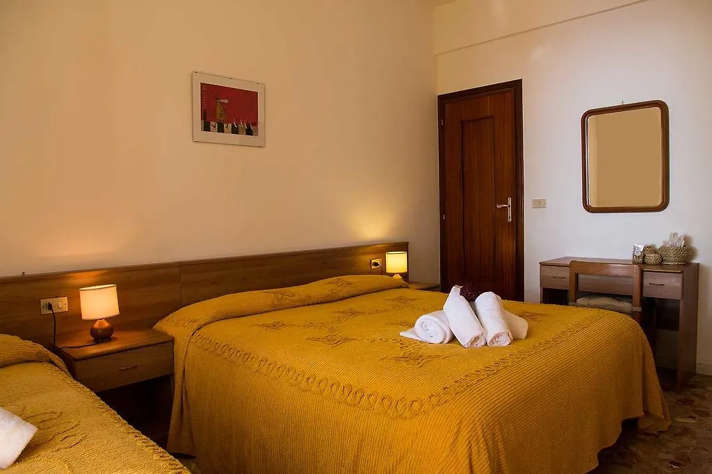 **  Hotel Silvia Framura - Cinque Terre Italien
